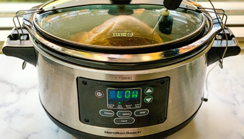 Slow Cooker Cooking at Low Temperature